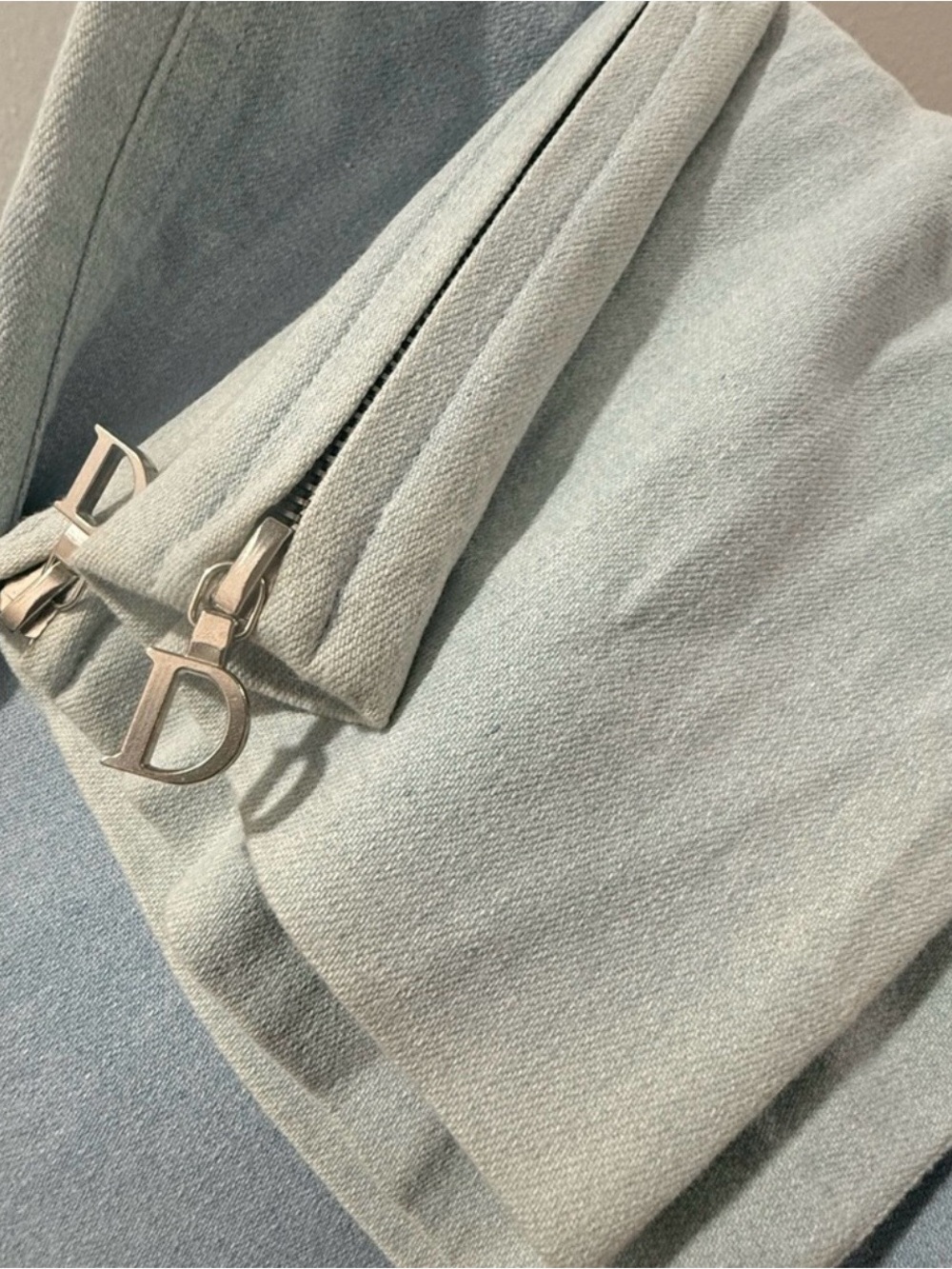 DIOR - Picture 8 of 10